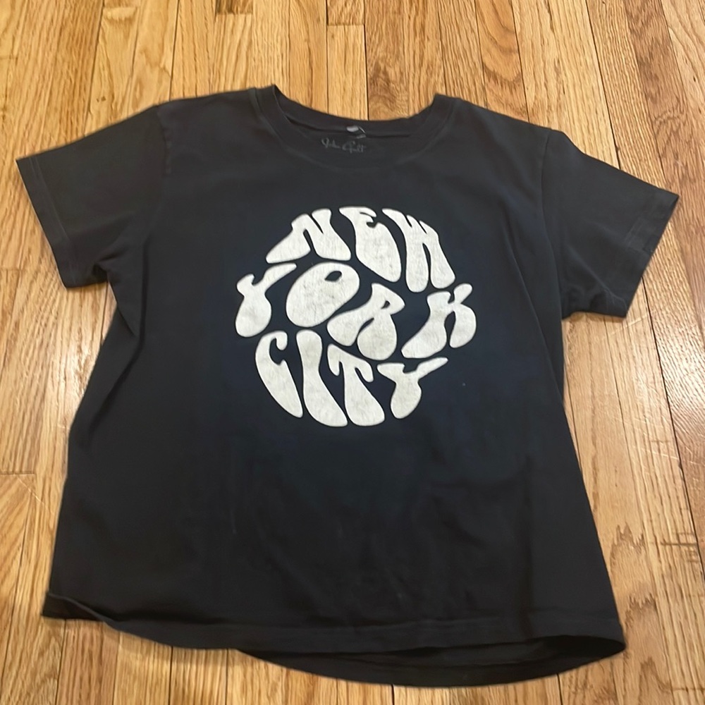 cute black brandy tee fits good perfect condition